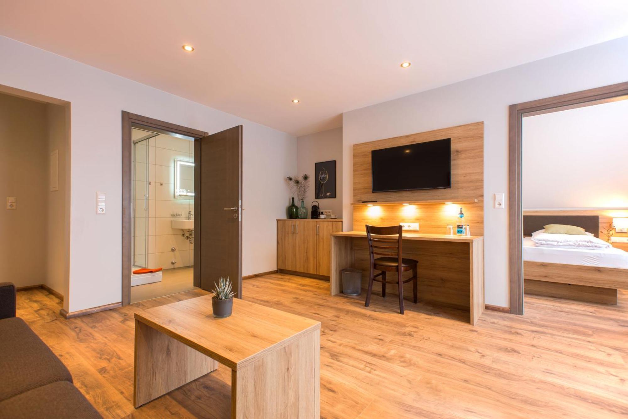 האסלאך אים קינזיגטאל Appartements 'In Vino Veritas' מראה חיצוני תמונה